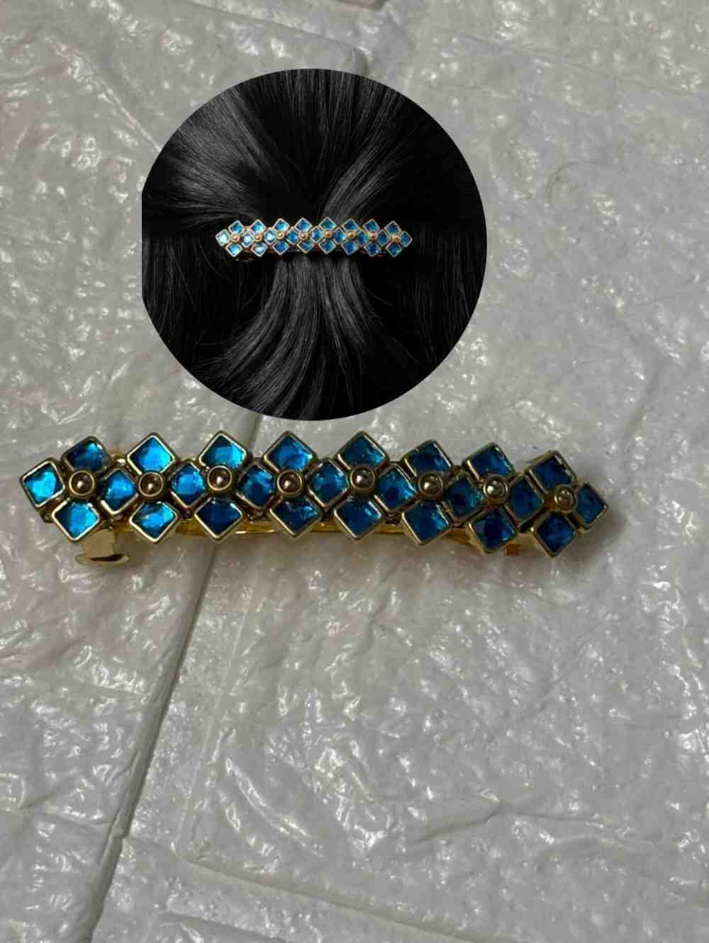 center clip6 (large) (copy) center clip6 (large) (copy)